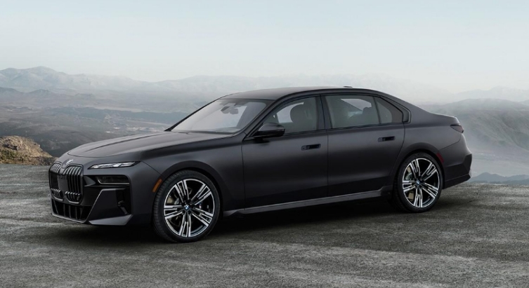 New 2027 BMW Series 7 Review